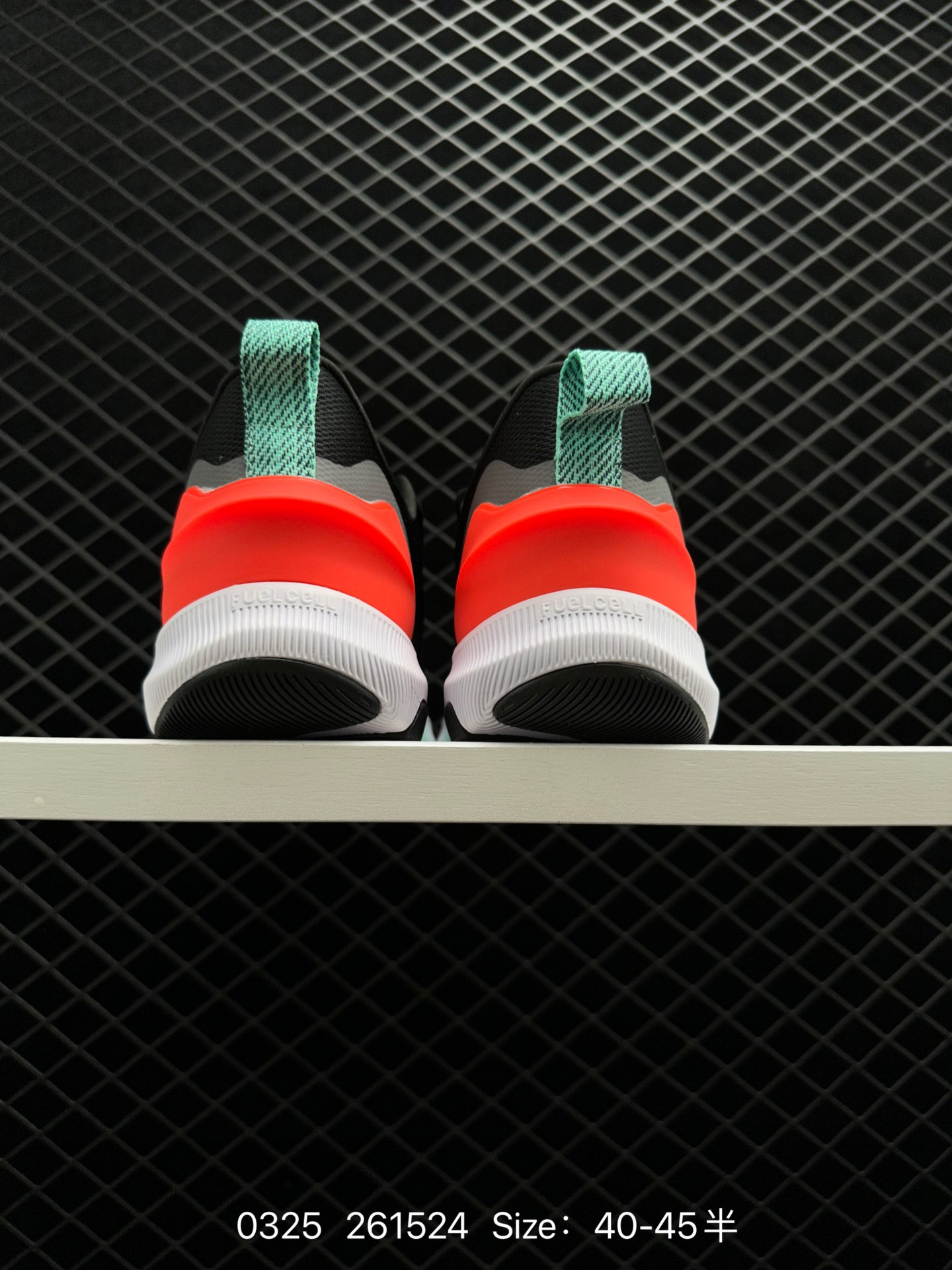 New Balance FuelCell RC Elite V2